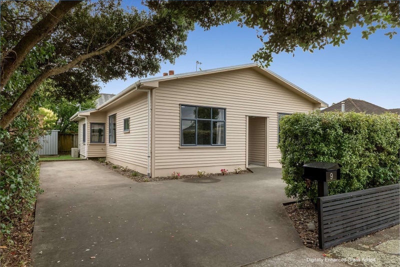 9 Moore Street, West End, Palmerston North - Carousel 1