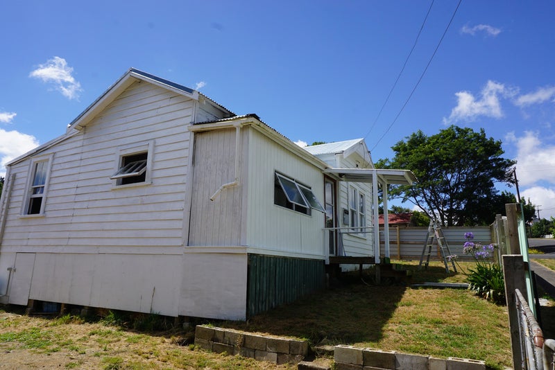 33 Joseph Street, Pukemiro - Carousel 2