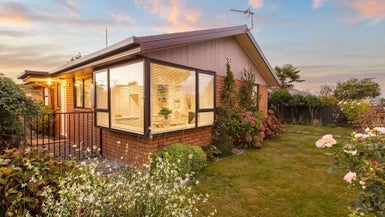 26A Reginald Street, Burwood, Christchurch - Carousel 1