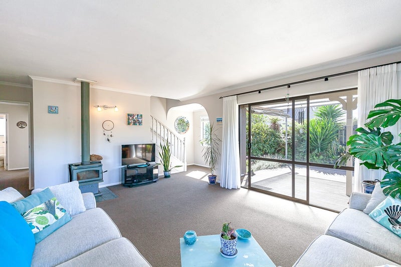 4 Hampton Place, Motueka - Carousel 1