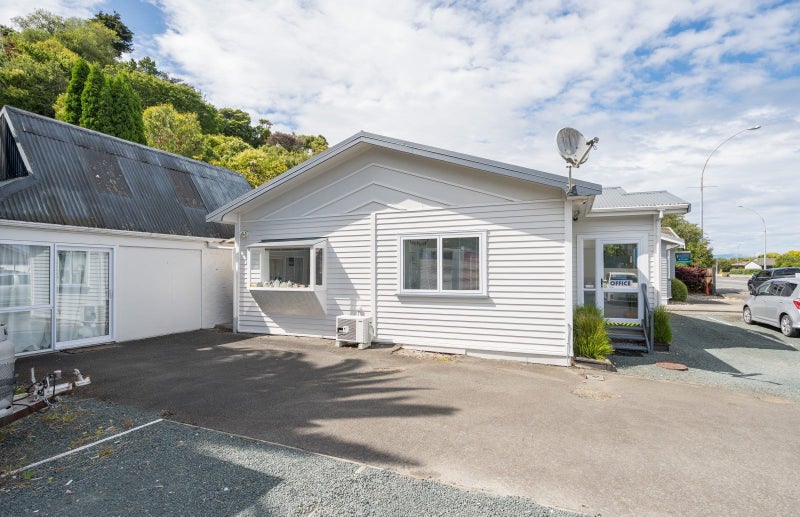 75 Tahunanui Drive, Tahunanui, Nelson - Carousel 28