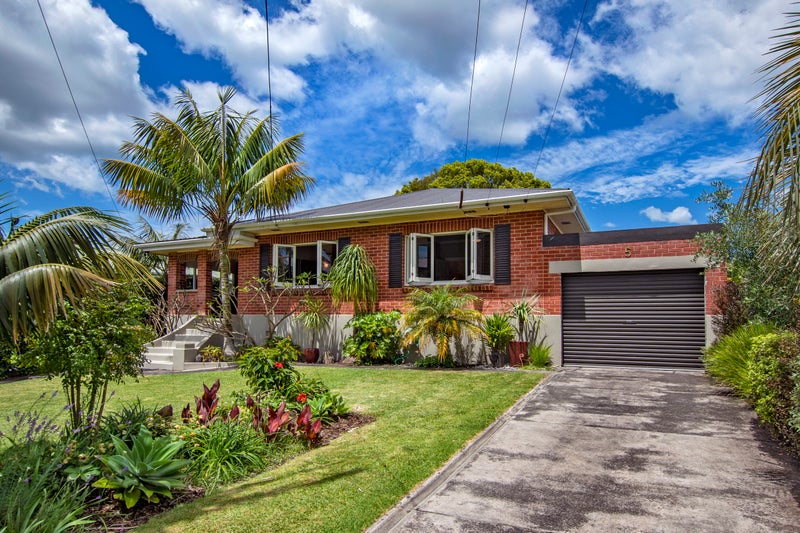 5 Rurumoki Street, Regent, Whangarei - Carousel 1