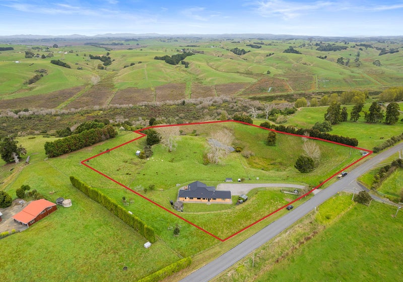 404 Otuiti Road, Tuakau - Carousel 1