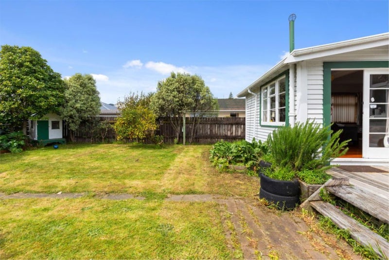 47 Kebbell Grove, Epuni, Lower Hutt - Carousel 13