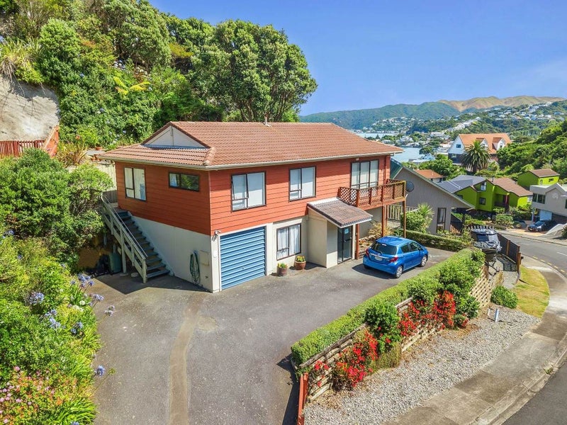 141 Pope Street, Camborne, Porirua - Carousel 1