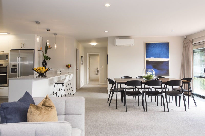 2/270 Jervois Road, Herne Bay, Auckland - Carousel 1