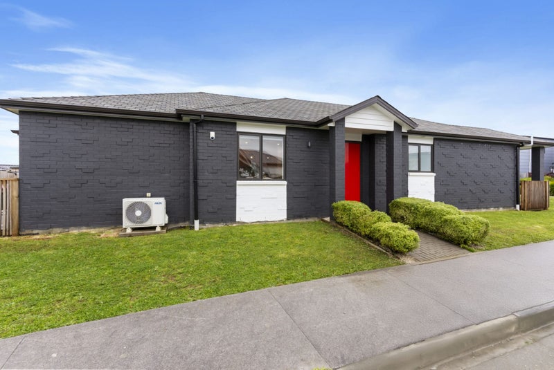 5 Weri Road, Karaka, Papakura - Carousel 1