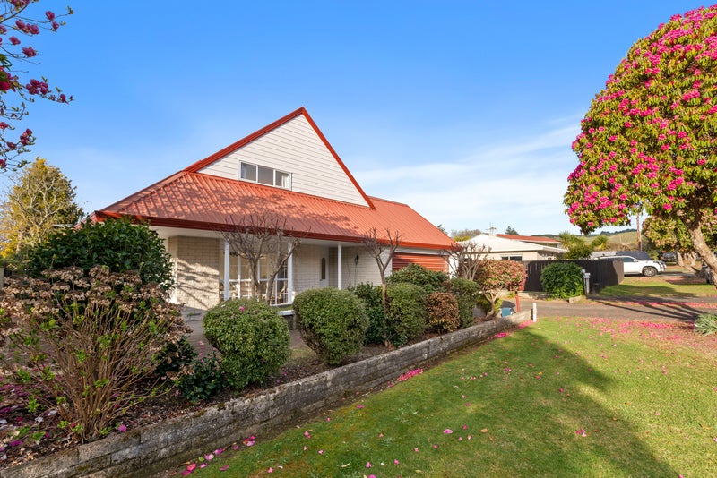 4B Lewis Road, Lynmore, Rotorua - Carousel 1