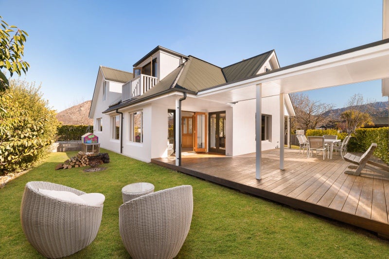 34 Copper Beech Avenue, Frankton, Queenstown - Carousel 2