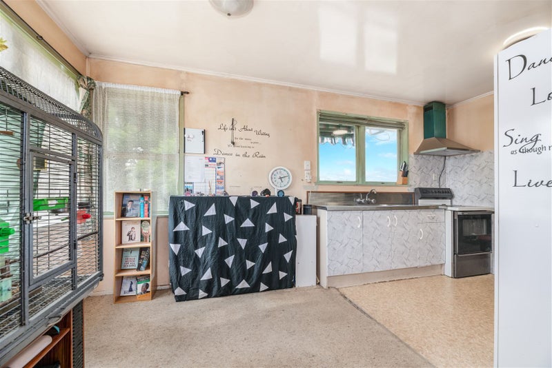 87B Edmonton Road, Henderson, Auckland - Carousel 1