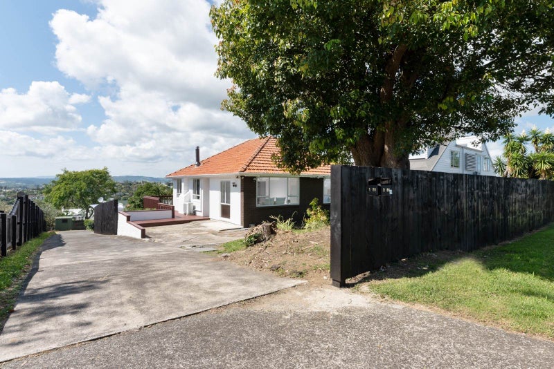 81 Litten Road, Cockle Bay, Auckland - Carousel 2