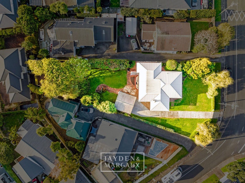 7 Whites Way, Ellerslie, Auckland - Carousel 27