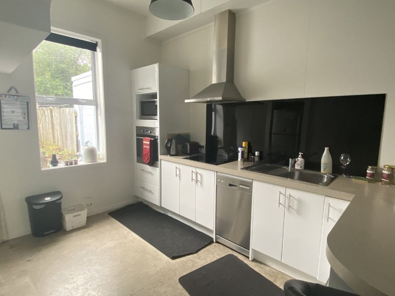 96 Dundas Street, North Dunedin, Dunedin - Carousel 2