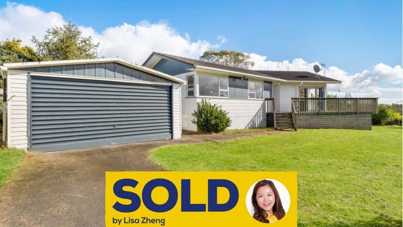 2 Longreach Drive, Sunnyvale, Auckland - Carousel 1
