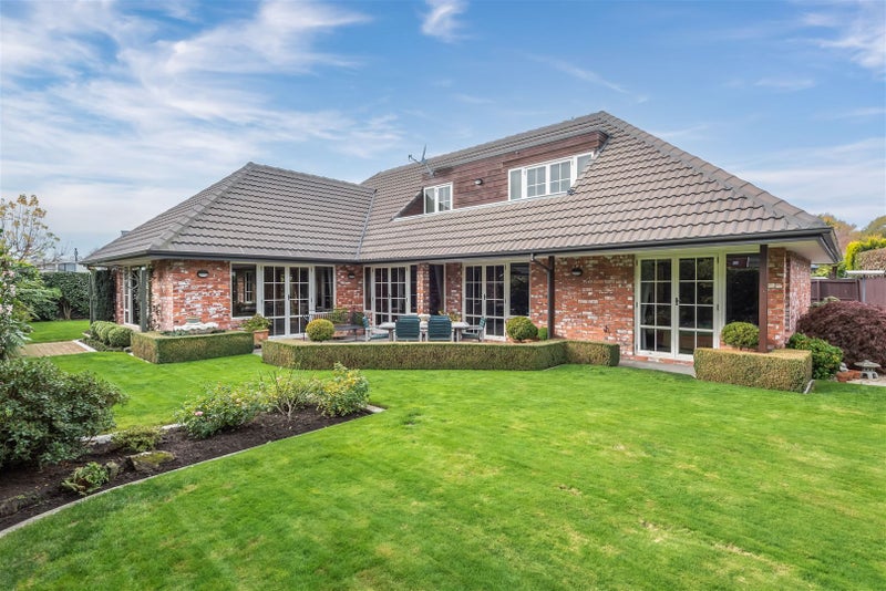 7 Tavistock Place, Russley, Christchurch - Carousel 2