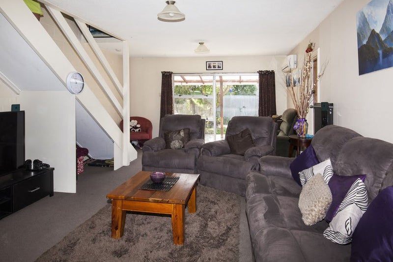 1/30 Epsom Road, Sockburn, Christchurch - Carousel 1
