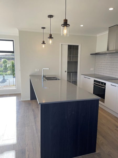 87 Te Paea avenue, Paerata Rise, Auckland - Carousel 2