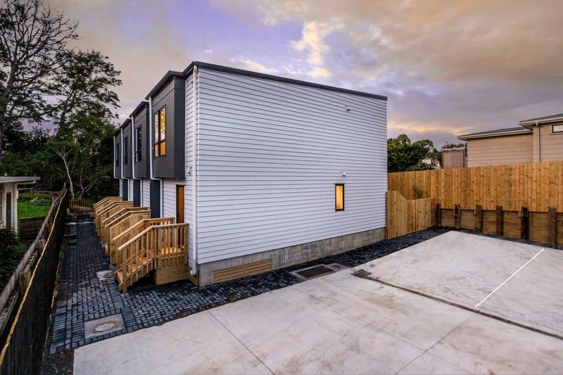 50D Sherwood Avenue, Te Atatu South, Auckland - Carousel 10