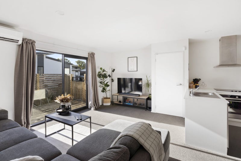 14 League Lane, Phillipstown, Christchurch - Carousel 2