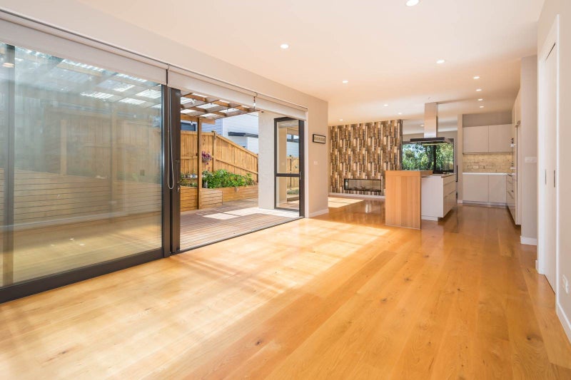 3 Shelby Place, Long Bay, Auckland - Carousel 2
