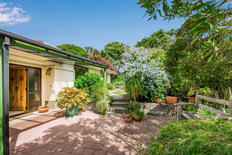 67 Park Avenue, Waikanae, Waikanae - Carousel 2