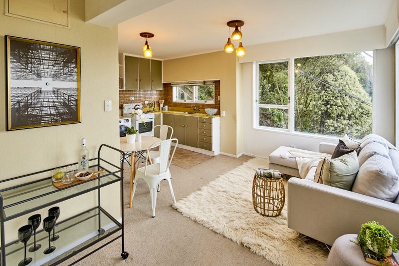 143 Barnard Street, Wadestown, Wellington - Carousel 2