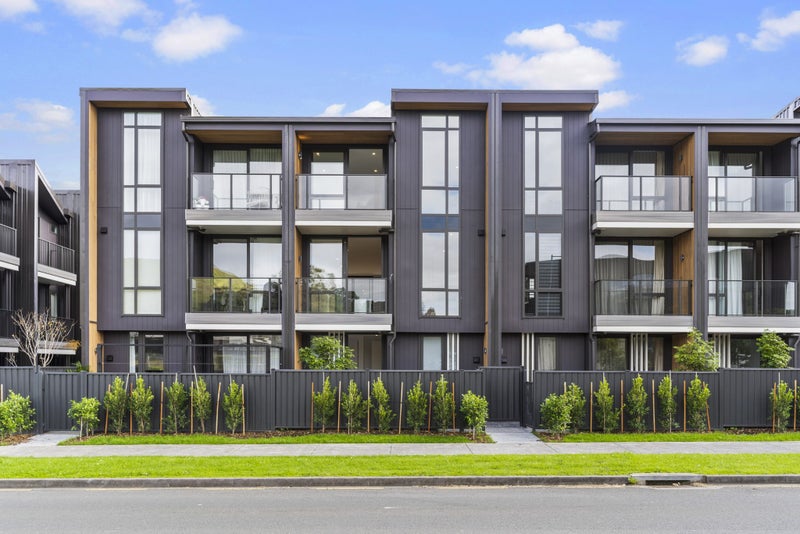 14 Amber Glen, Albany, Auckland - Carousel 20