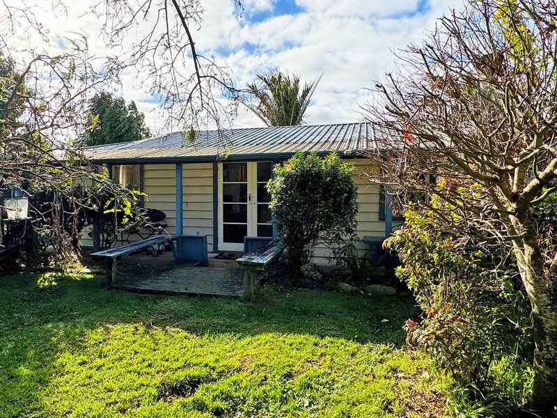 18A Oriental Street, Welbourn, New Plymouth - Carousel 2