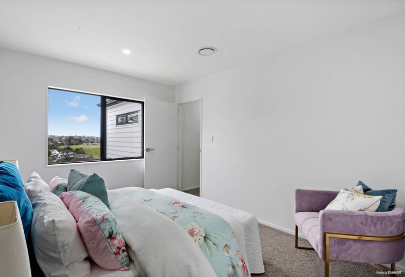 4C Amerce Place, Highland Park, Auckland - Carousel 8