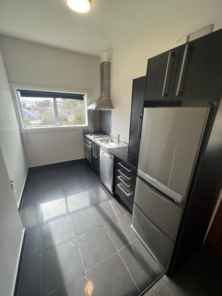 63B Pirie Street, Mount Victoria, Wellington - Carousel 2