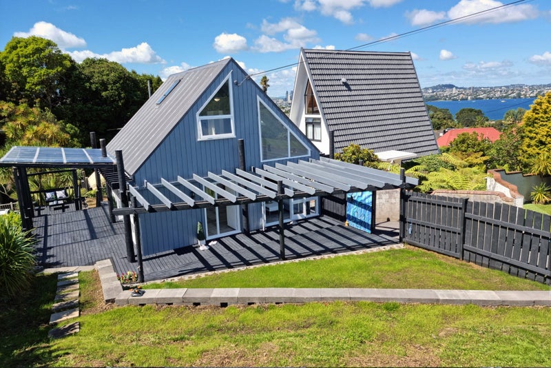 1/16 Colonial Road, Birkenhead, Auckland - Carousel 2