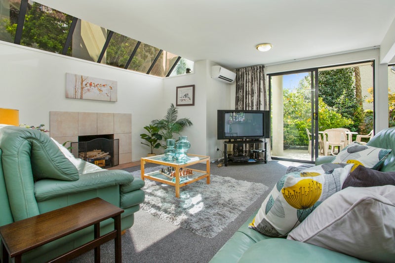 2/6 Sarsfield Street, Herne Bay, Auckland - Carousel 2