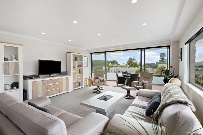 6/16 Atkin Avenue, Mission Bay, Auckland - Carousel 2