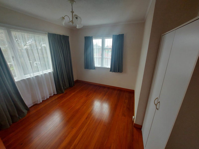 16 Clark Road, Kamo, Whangarei - Carousel 16