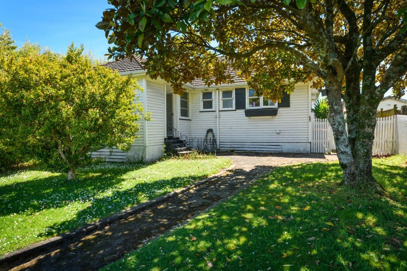 3 Clyde Crescent, Roslyn, Palmerston North - Carousel 2