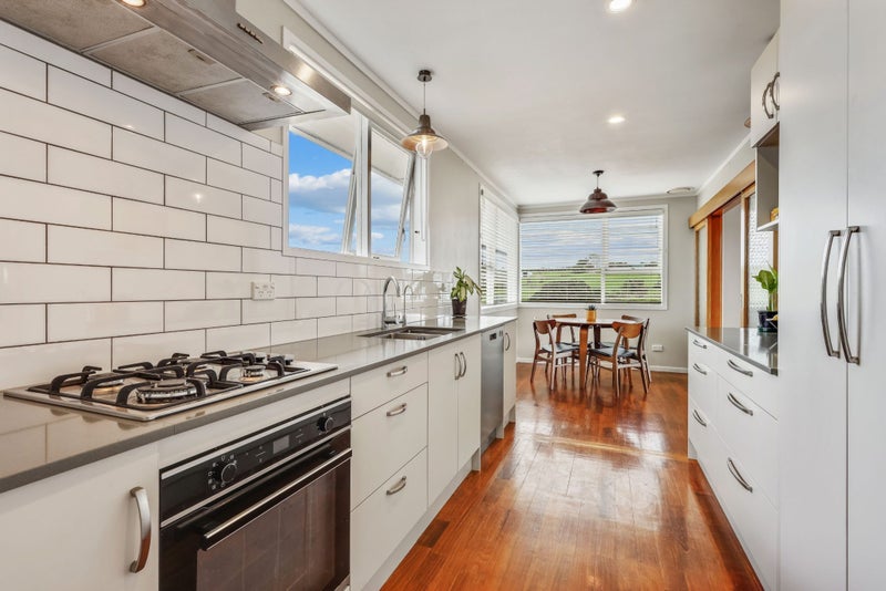 10 Houkura Way, Sandringham, Auckland - Carousel 1