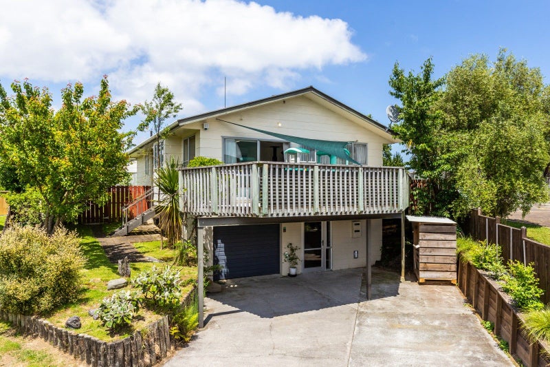 11 Newberry Place, Richmond Heights, Taupo - Carousel 2