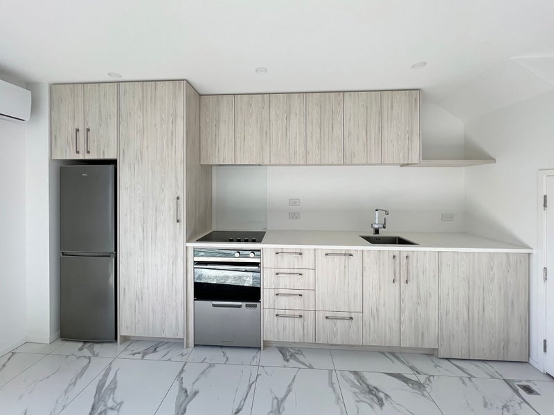 9/131 Merivale Lane, Merivale, Christchurch - Carousel 2