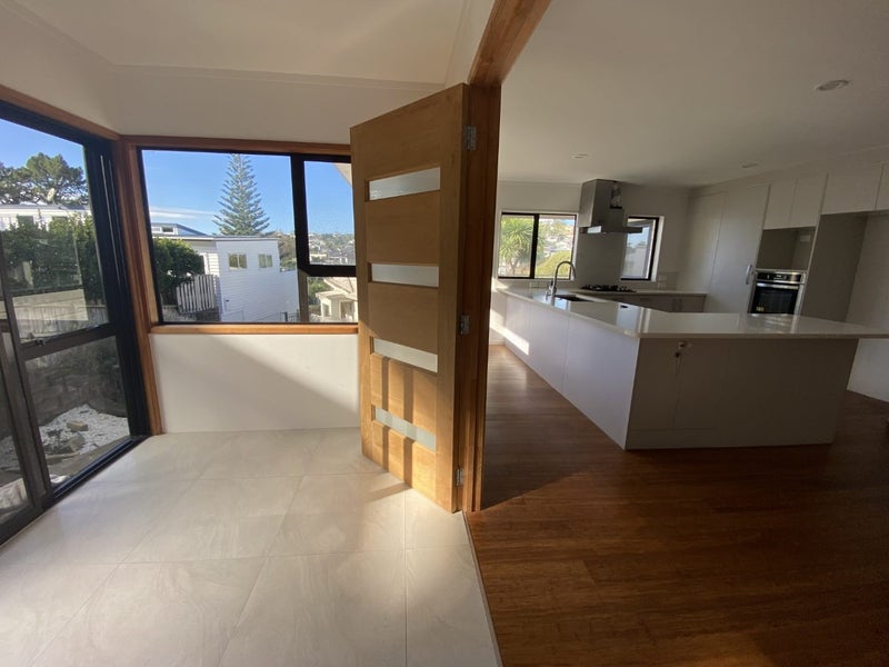 23A Korotaha Terrace, Rothesay Bay, Auckland - Carousel 2