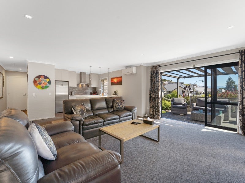 10 Greenfield Lane, Stoke, Nelson - Carousel 1