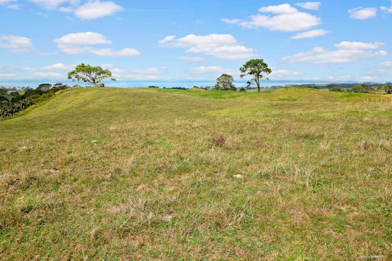 134 Grahams Beach Road, Manukau Heads, Āwhitu - Carousel 1