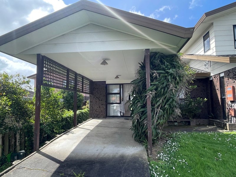 10 Steeple Rise, Pakuranga, Auckland - Carousel 1