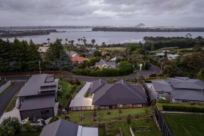 78 Ranginui Road, Tauranga - Carousel 19