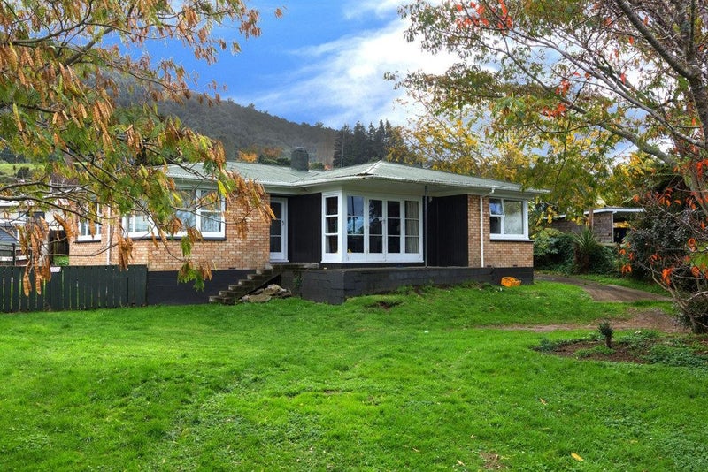 3 Garrick Place, Pukehangi, Rotorua - Carousel 1