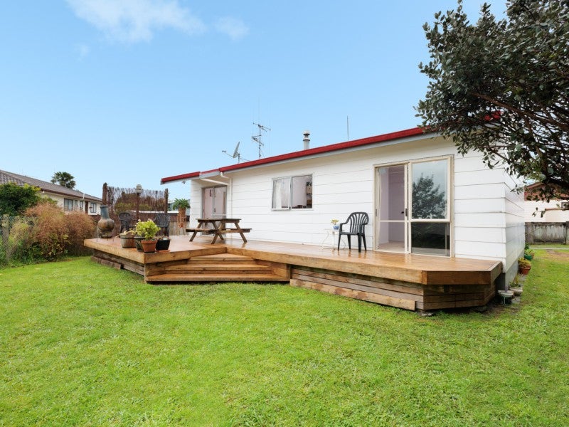 152 Windermere Drive, Poike, Tauranga - Carousel 2