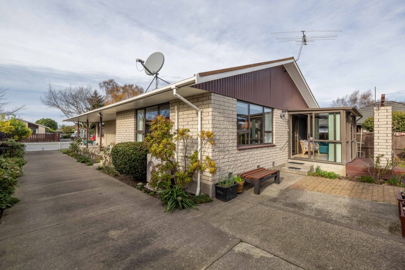 17 Salford Avenue, Redwood, Christchurch - Carousel 18