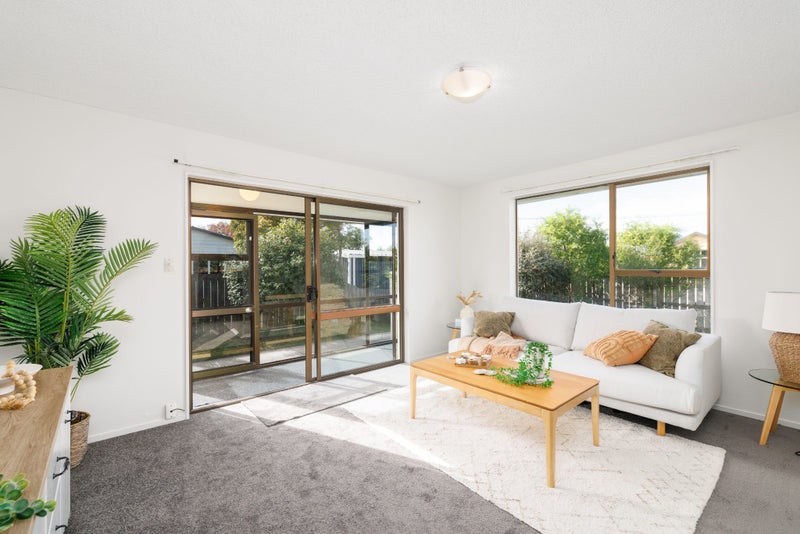 1/60 Inwoods Road, Parklands, Christchurch - Carousel 2