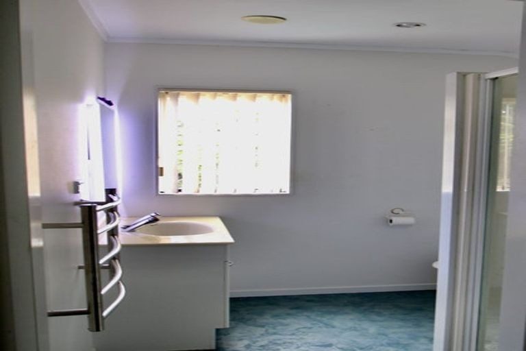 78 Goodwood Drive, Goodwood Heights, Auckland - Carousel 14