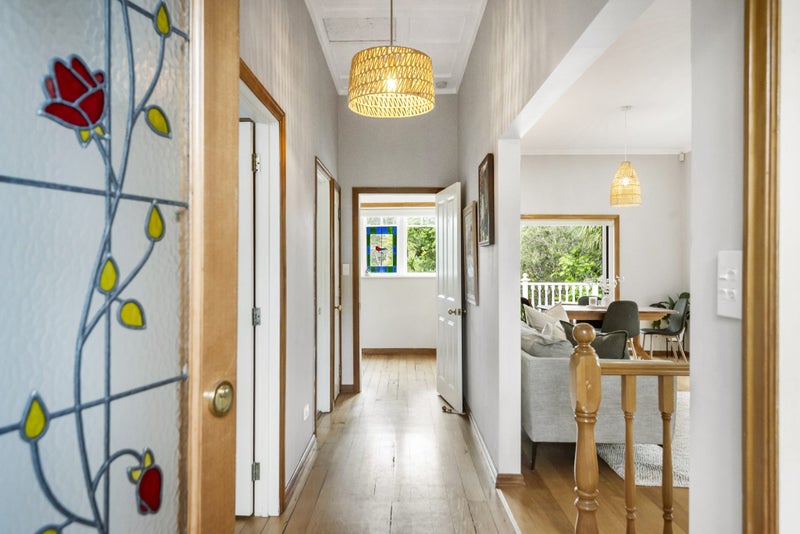 30 Park Hill Road, Birkenhead, Auckland - Carousel 2