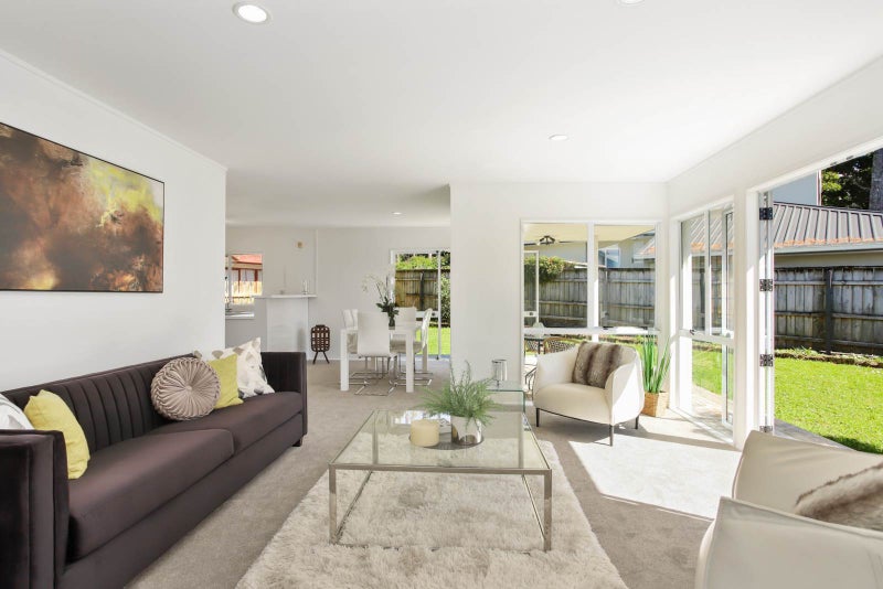 71A Stranolar Drive, Mount Roskill, Auckland - Carousel 2